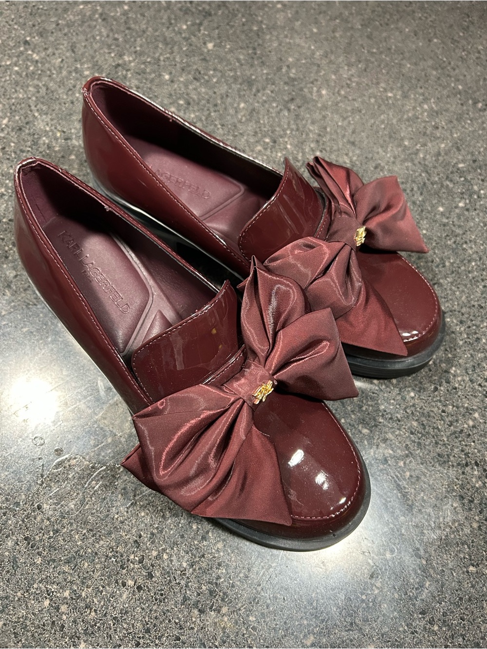Karl Lagerfeld Camila loafer with bows NWOT